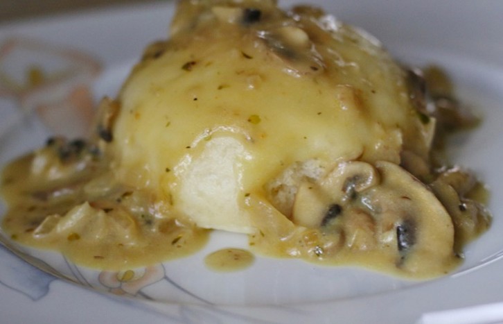 Cuisiner des brioches de nouilles aux champignons au cuit vapeur