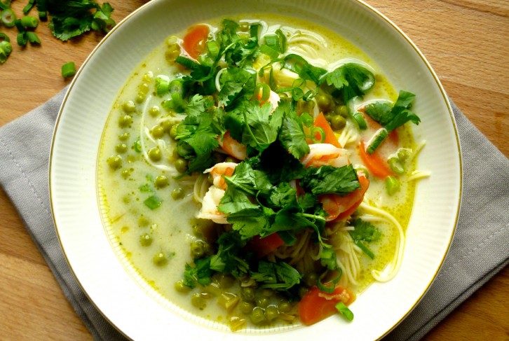 Réaliser une soupe thaï coco et au curry vert