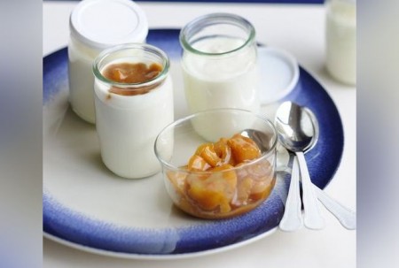 Yaourt aux pommes caramélisées